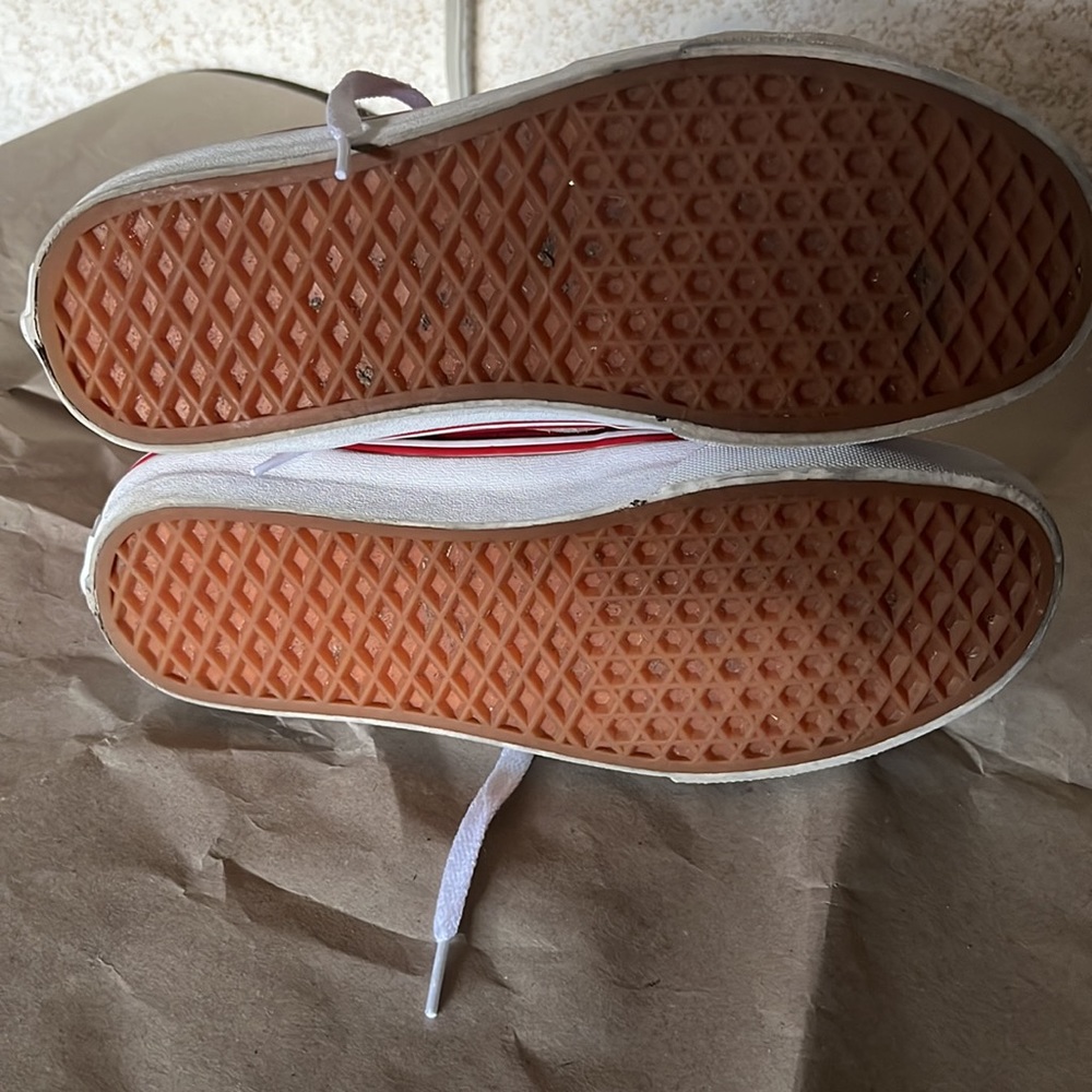 Vans red Hi-tops - Picture 4 of 6